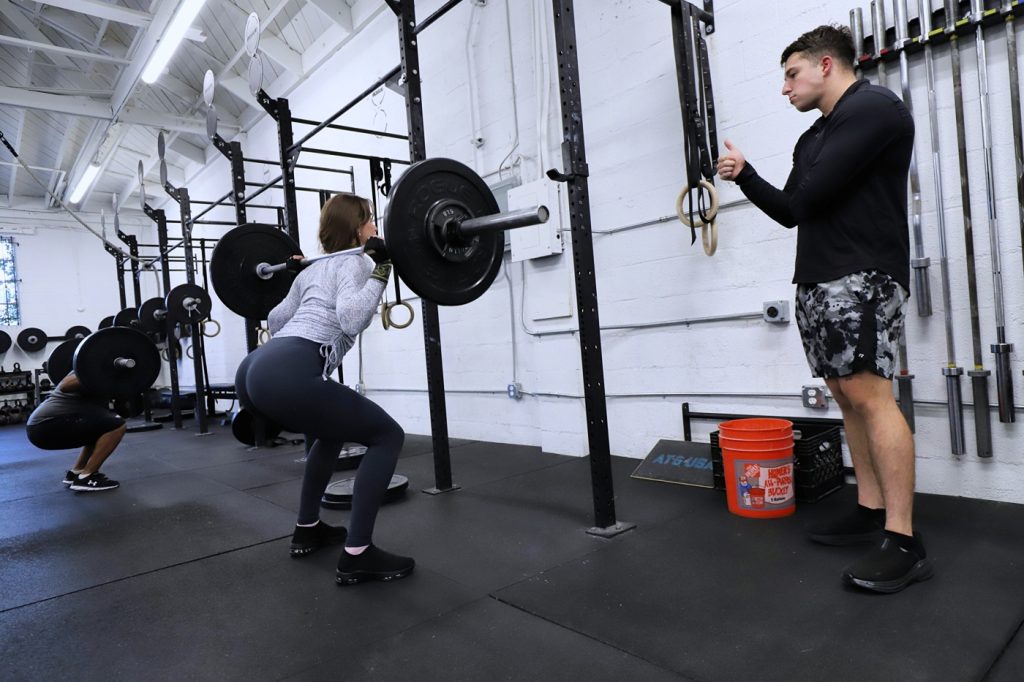 Crossfit Sarah train w Heath web_9222